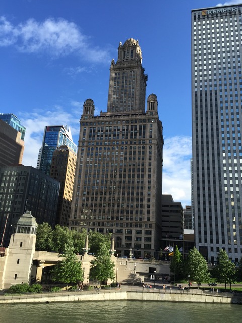 35 East Wacker Drive